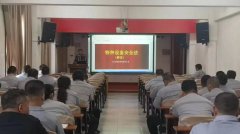 <b>仍是沉浸于复古风情的岁月韵</b>